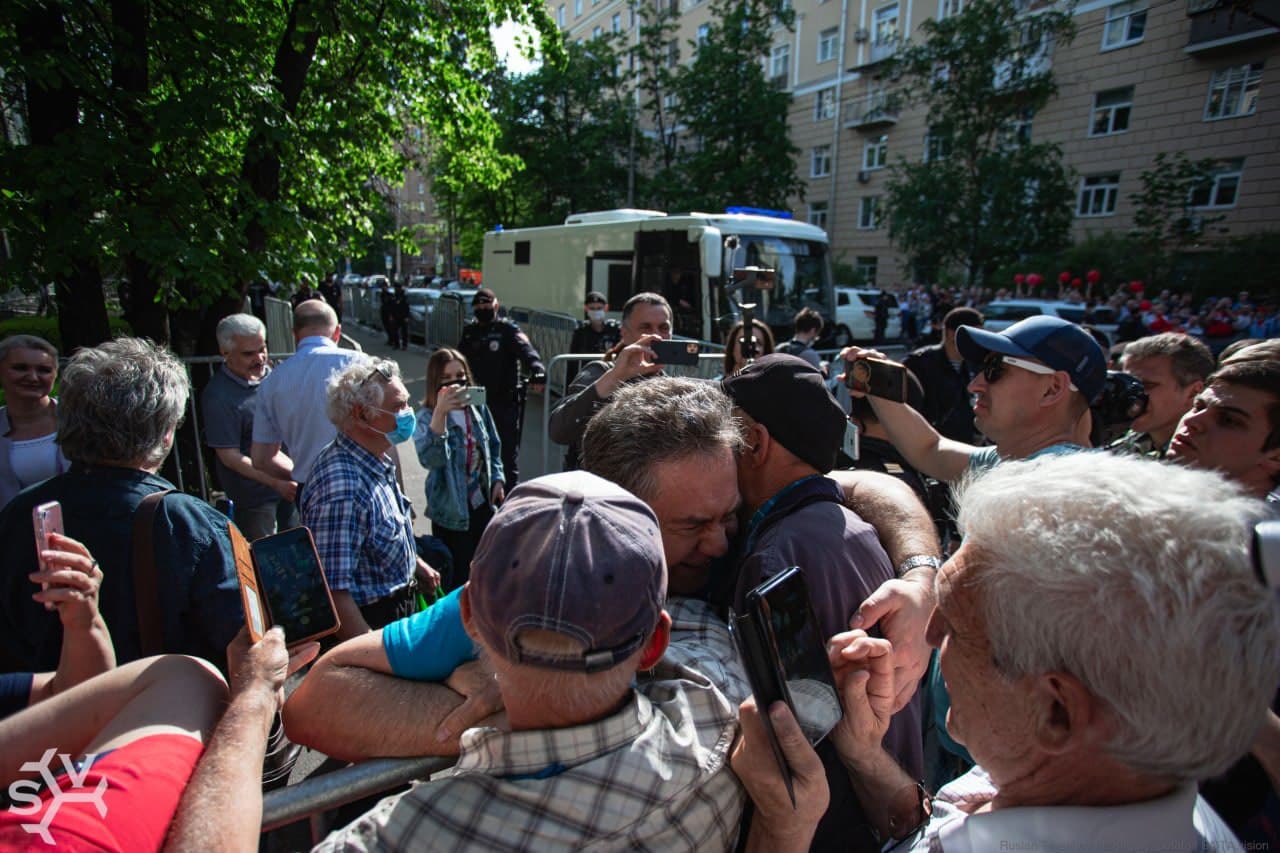 Платошкин выступление вчера. Платошкин. Платошкин против войны. Доренко и Платошкин.